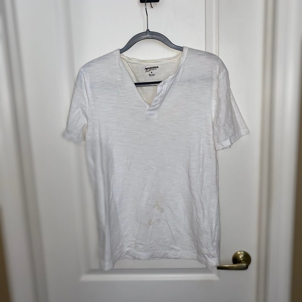 Arizona Jeans Co. White T-Shirt